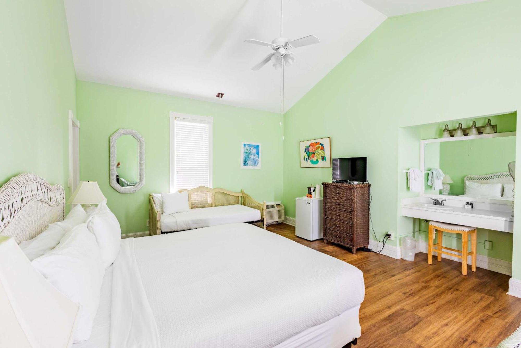 Hotel Deluxe King - Curry Mansion With Pool! Key West Zewnętrze zdjęcie