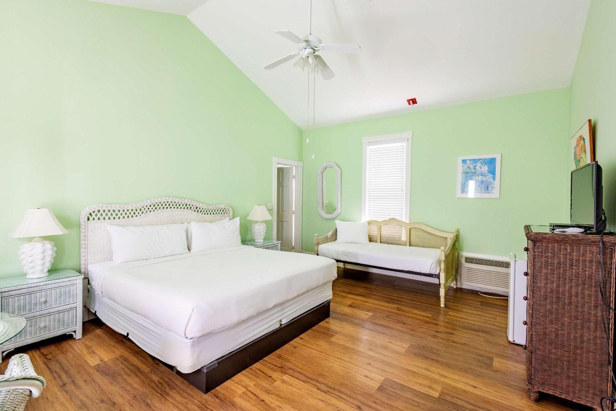 Hotel Deluxe King - Curry Mansion With Pool! Key West Zewnętrze zdjęcie